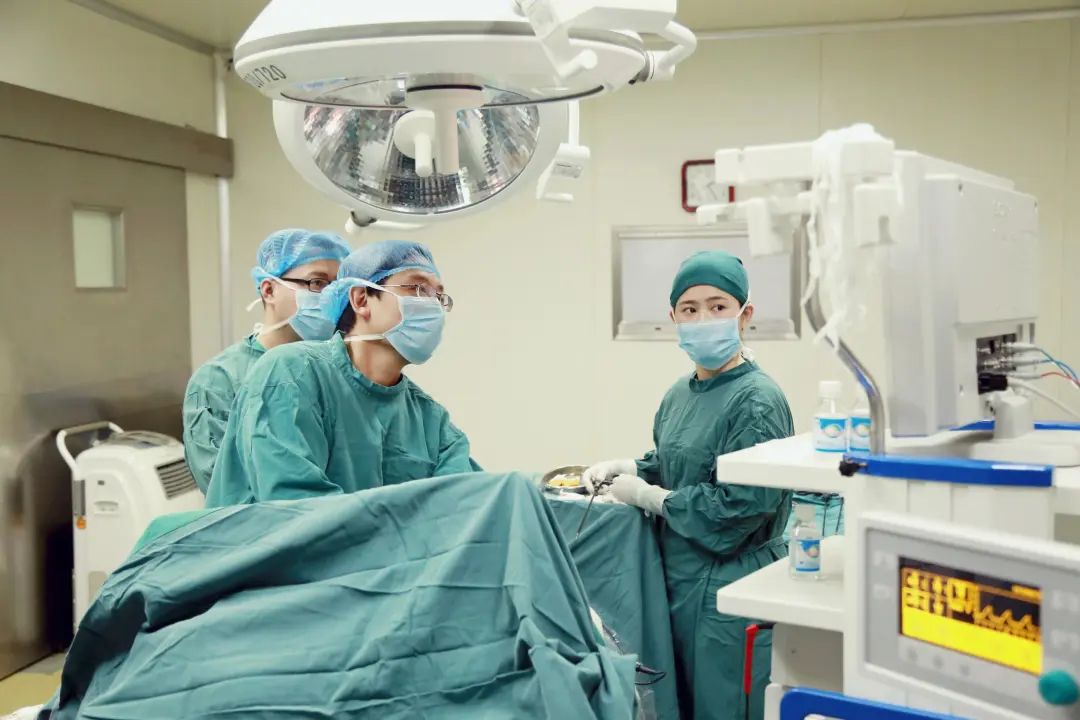 胆结石就该切胆囊?错!能保胆就保胆,这些后遗症要警惕【四川胆结石专科医院】(图4) 胆结石就该切胆囊?错!能保胆就保胆,这些后遗症要警惕【四川胆结石专科医院】(图4)